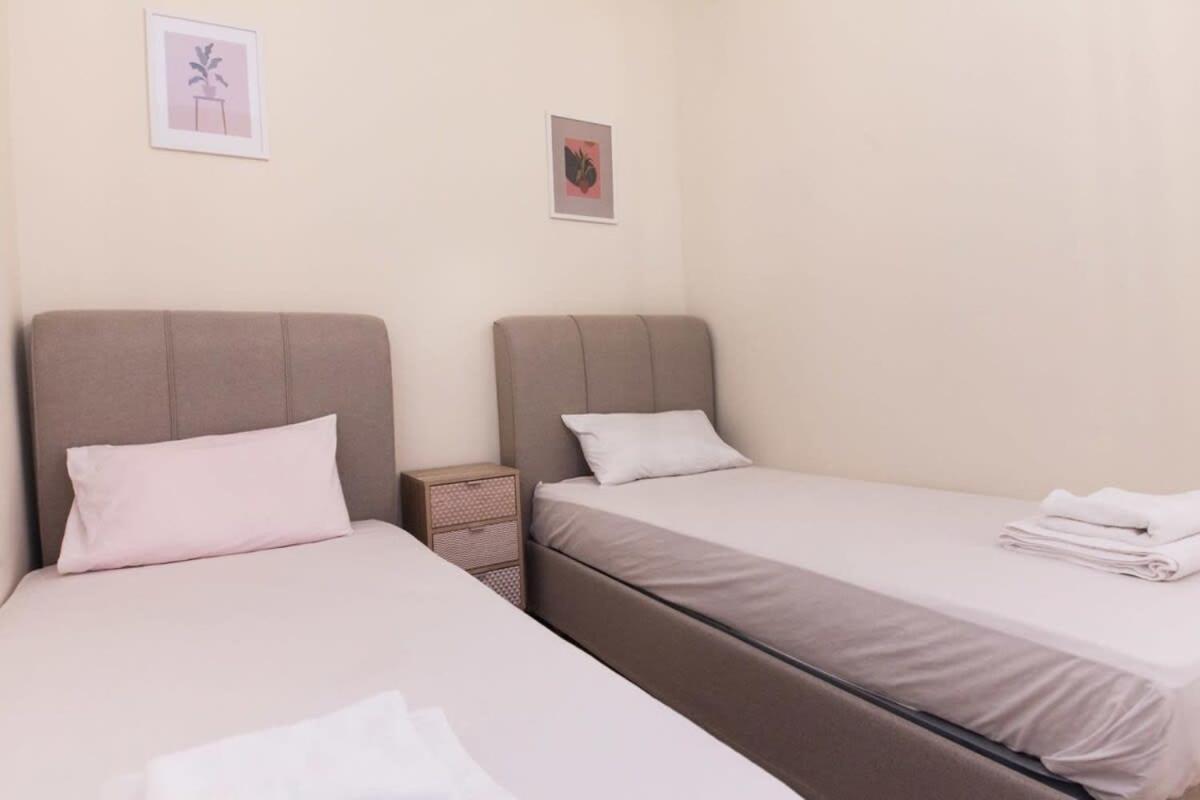 Brand New 2 Bedroom Haven Apt In Galatsi Atenas Exterior foto